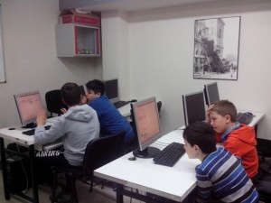 clase extraescolar de robótica