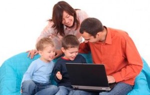 Actividades tecnológicas en familia